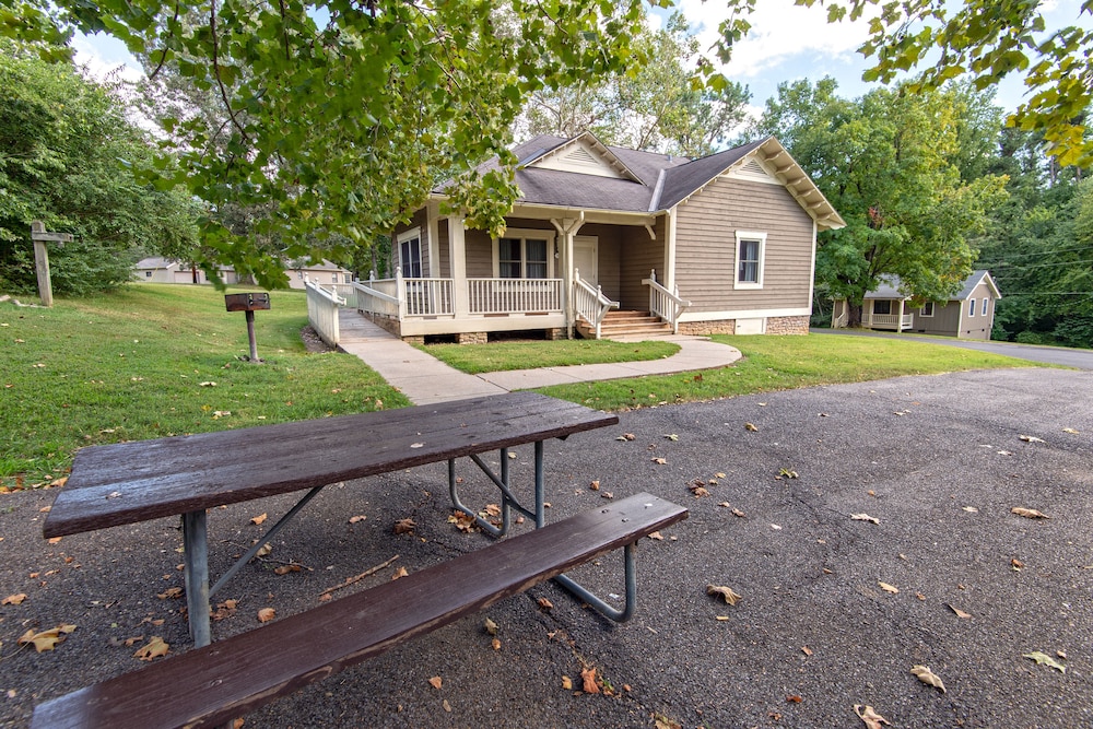 Deluxe Cottage, 2 Bedrooms, Accessible (2 Bathrooms)