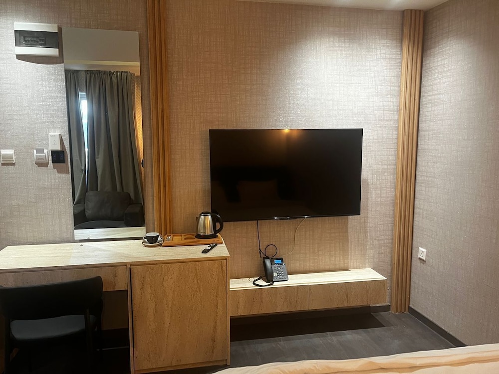 Standard Room, City View