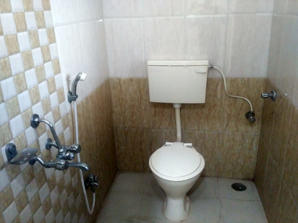 Standard Ac Double Room photo 3