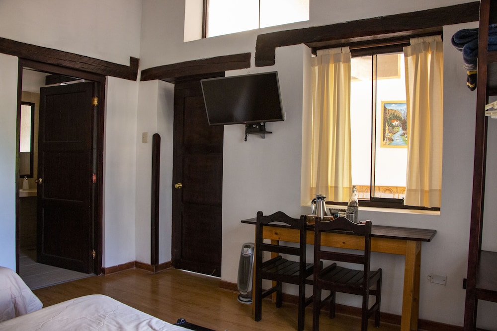 Twin Room, 2 Twin Beds, Garden View photo 2