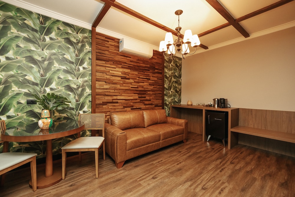 Luxury Room, 1 King Bed
