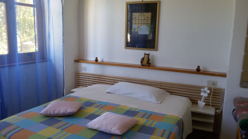 Villa, 2 Bedrooms, Beachfront (Fumarola)