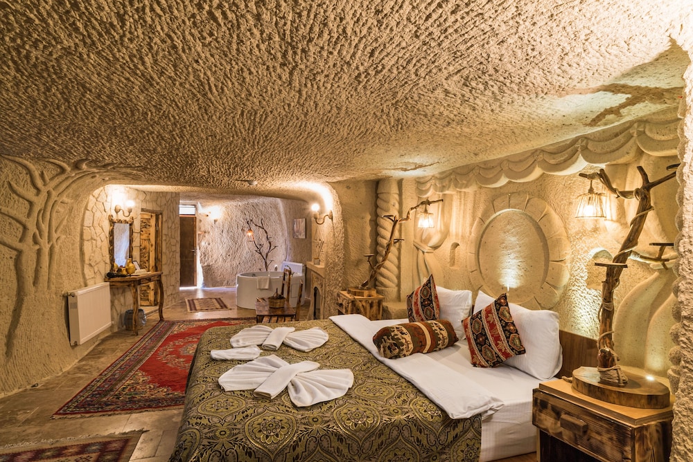 Honeymoon Room (Alesta) - Photo 50