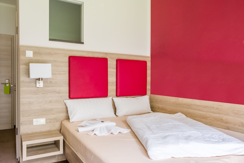 Single Room photo 2
