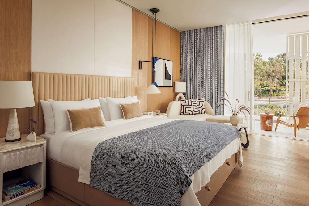King Room With One King Bed (non Smoking)