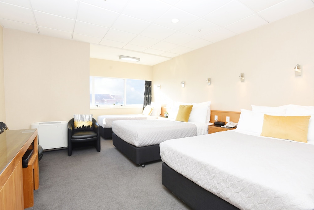 Standard Room, Non Smoking (Triple Room) photo 3
