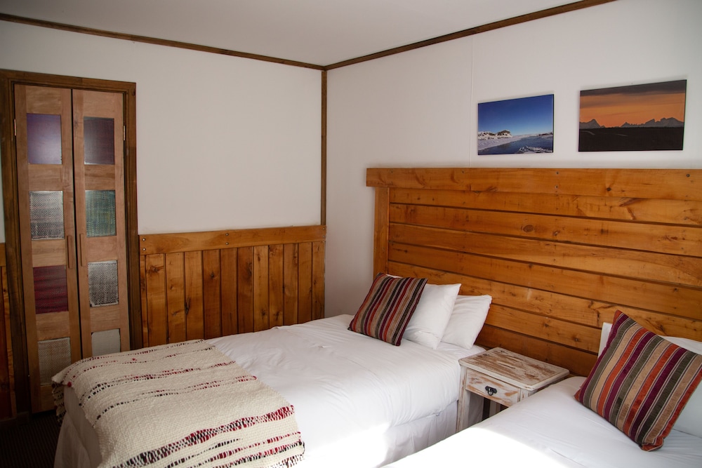 Basic Double or Twin Room photo 3