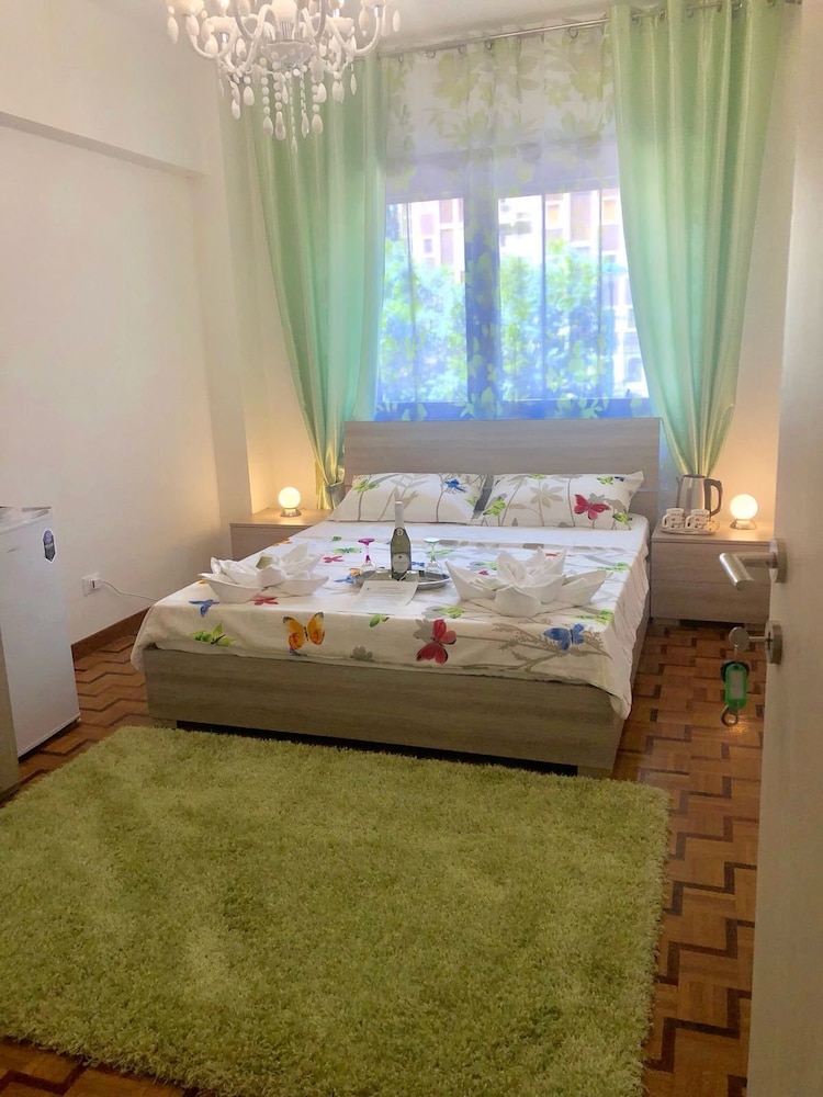 Classic Double Room, 1 Queen Bed