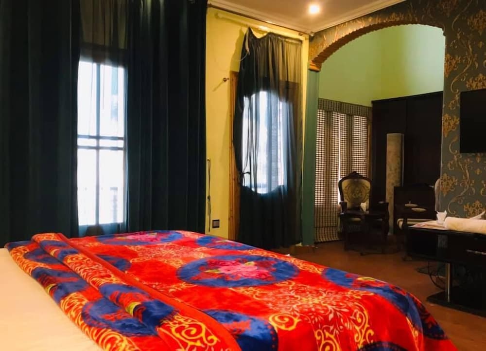 Deluxe Double Room photo 2