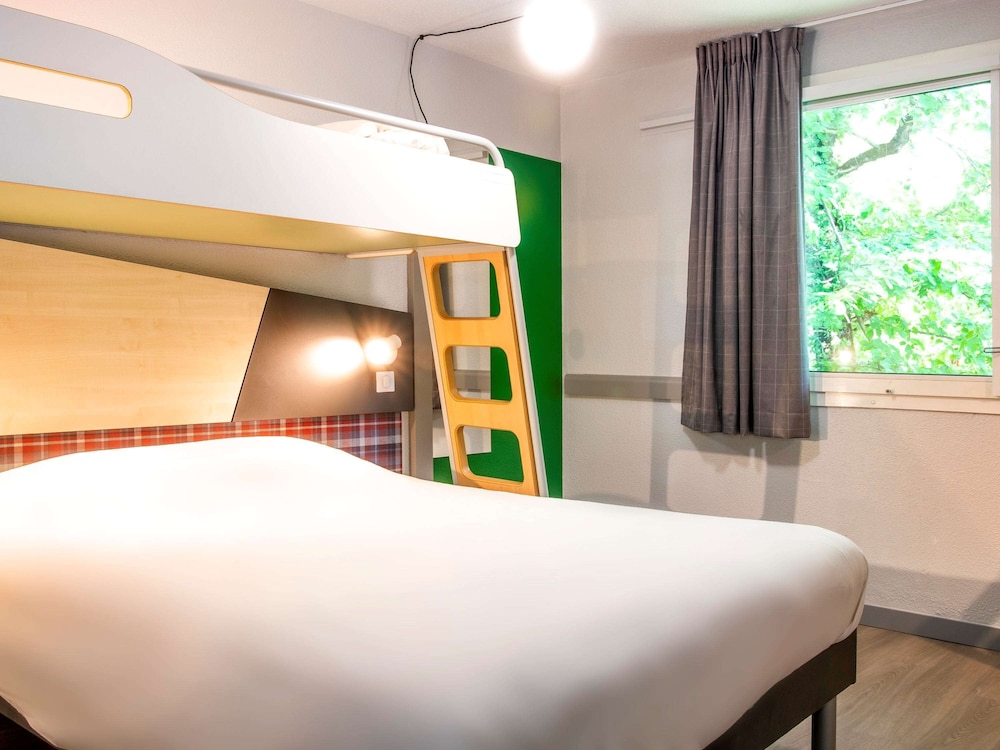 Triple Room, Multiple Beds, Garden View (Pop)