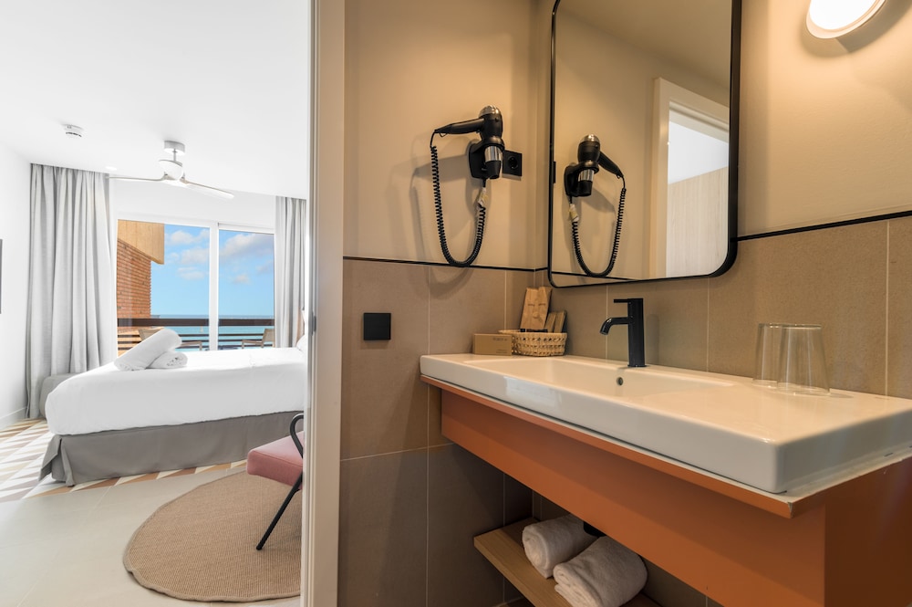 Superior Double Room, Sea View - Photo 5
