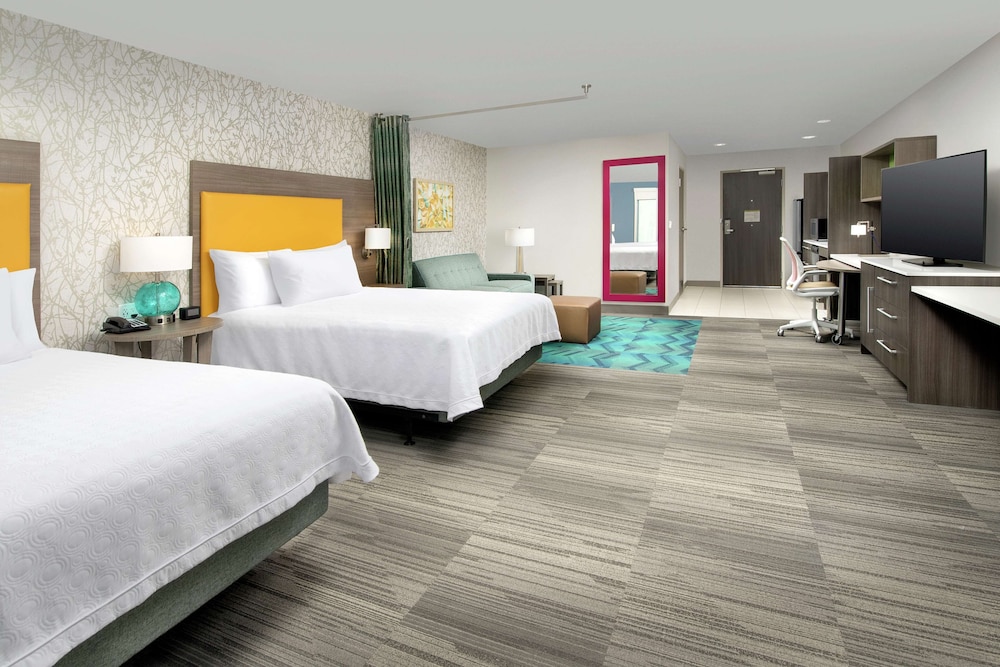 Studio, 2 Queen Beds, Accessible, Bathtub photo 3
