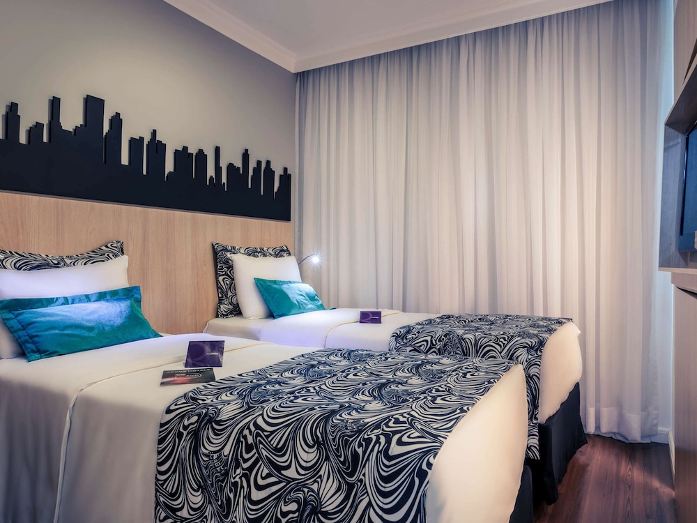 Standard Twin Room, 2 Twin Beds - Photo 1