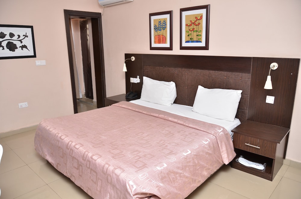 Standard Room photo 1