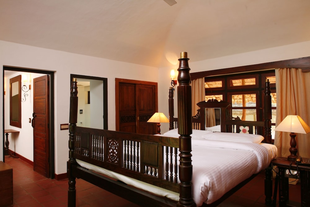 Deluxe Cottage with Private Garden