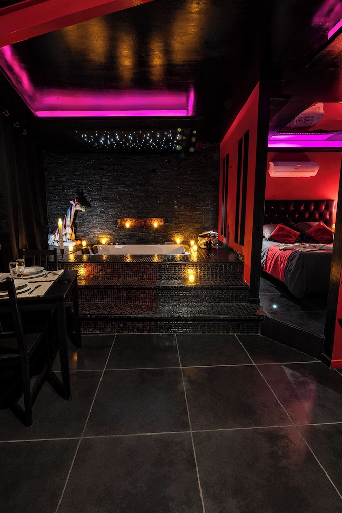 Luxury Suite, Non Smoking (Pomme d'Amour)