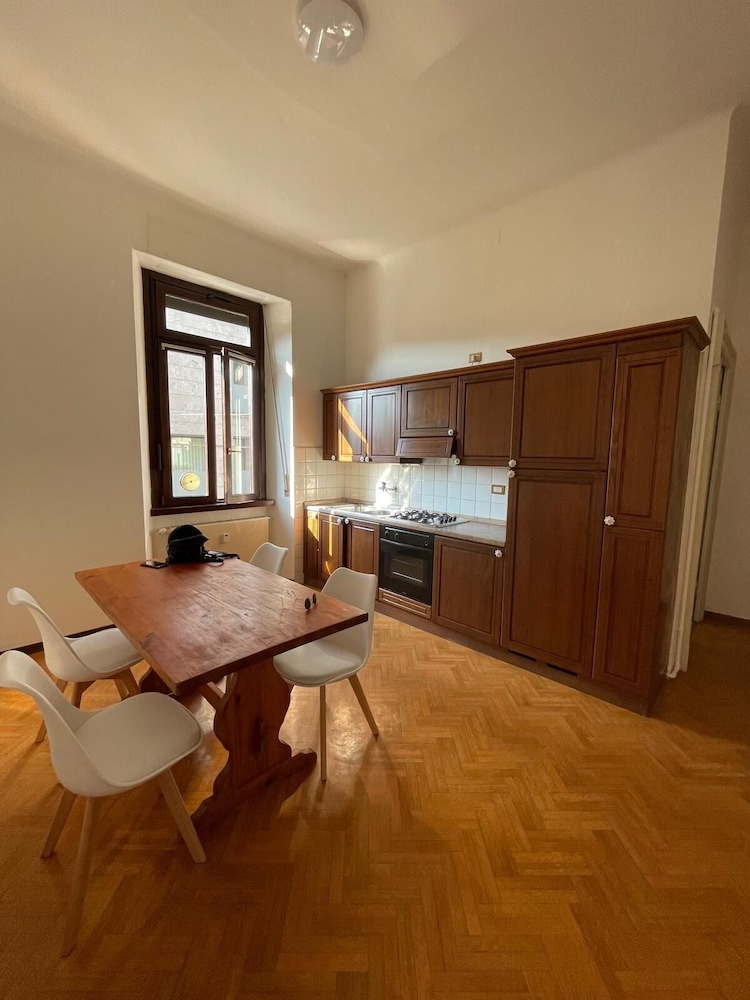 Exclusive Apartment, Balcony, City View