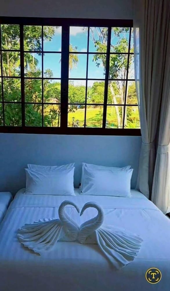 Family Villa, 4 Bedrooms, Pool Access, Pool View photo 1