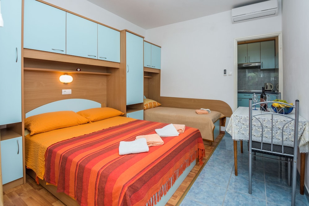 Family Studio (Apartment Basic 3)