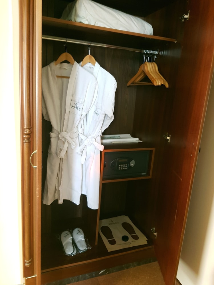 Deluxe Suite, Mountain View photo 3