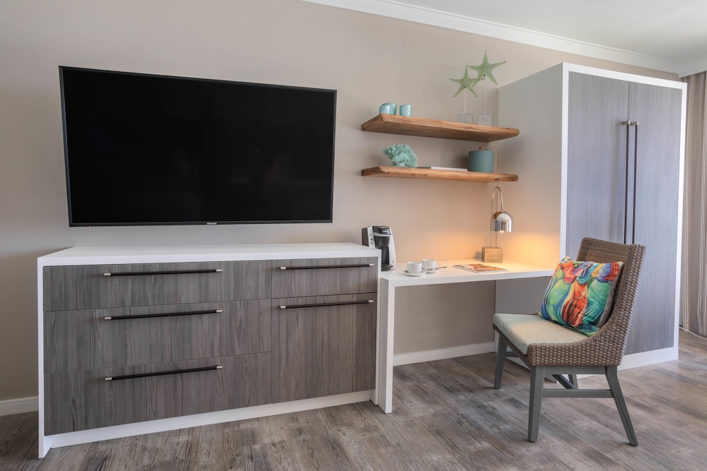 Luxury Room, Balcony, Oceanfront