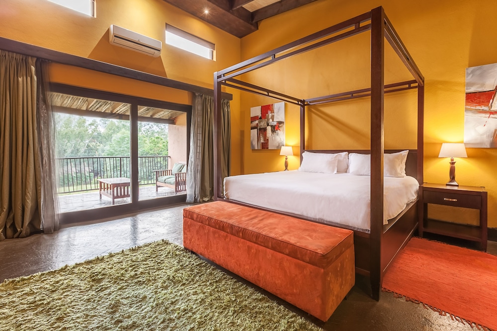 Executive Room photo 2