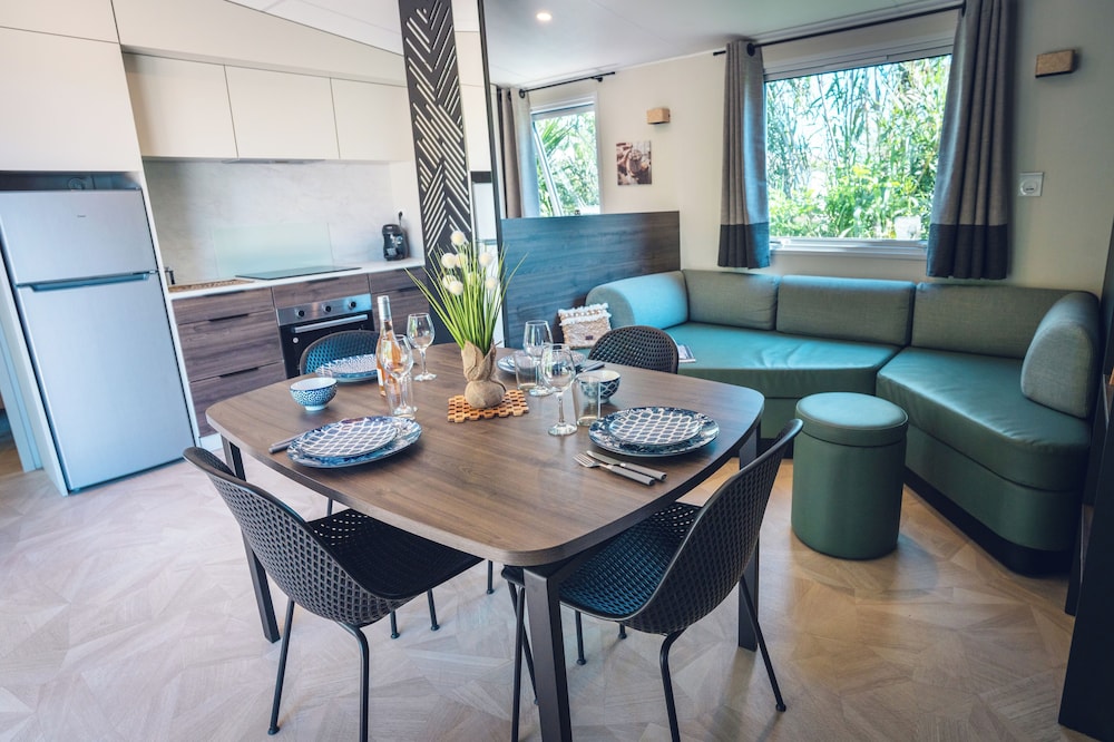 Luxury Mobile Home photo 3