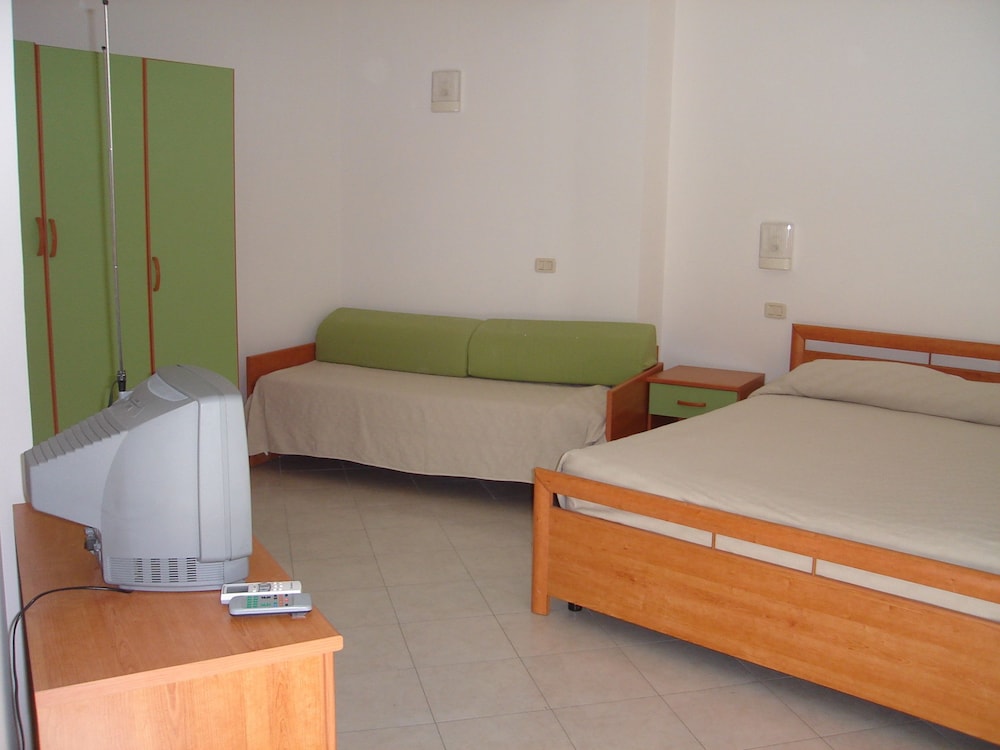 Quadruple Room photo 1