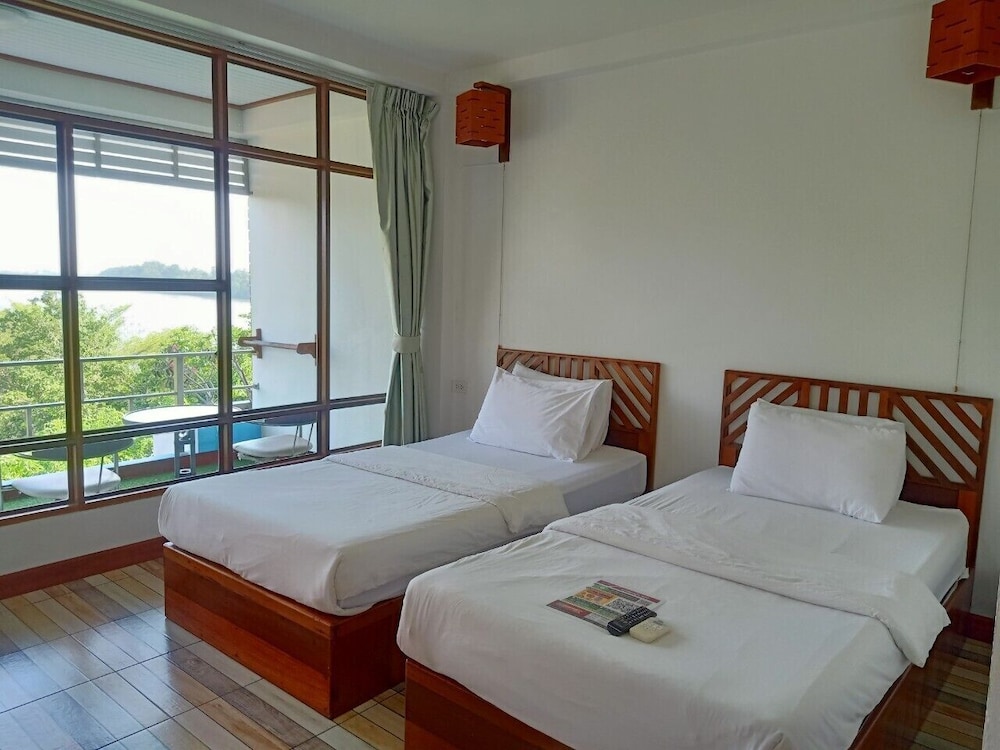 Deluxe Twin Room, Non Smoking, River View