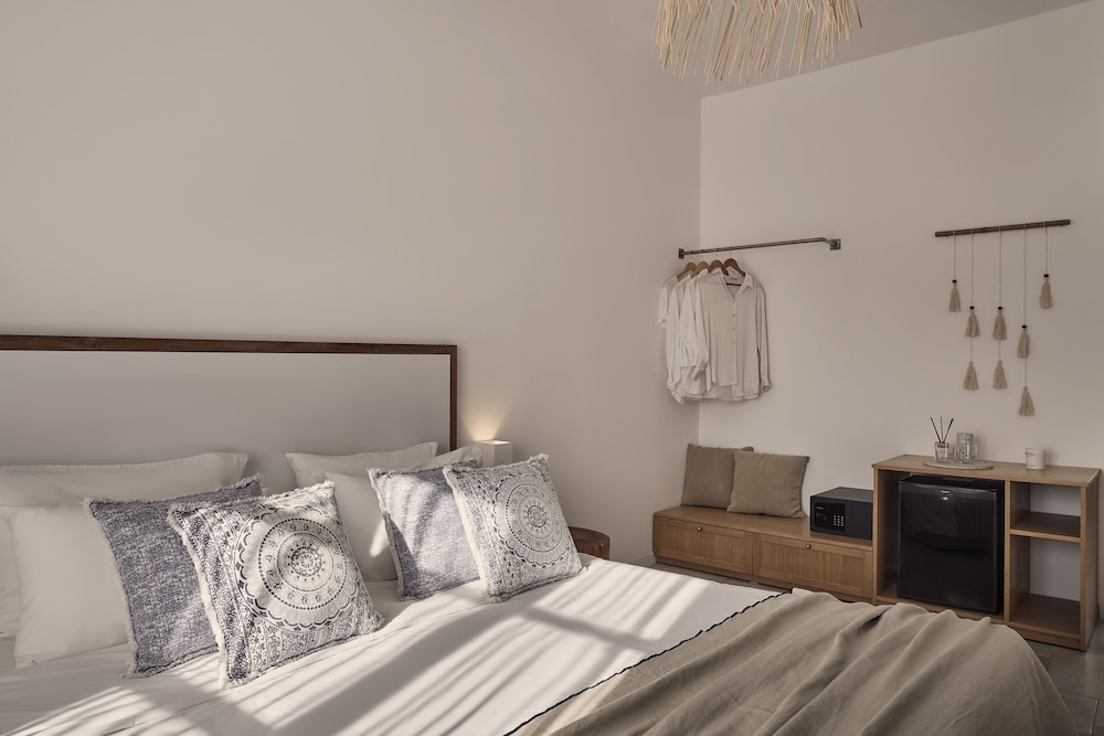 Standard Room - Photo 2