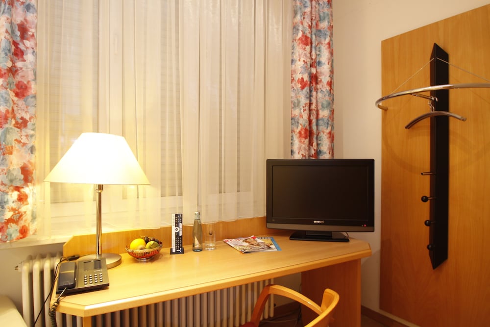 Single Room photo 2