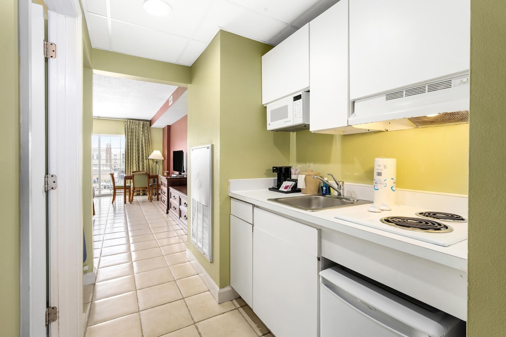 Suite, City View photo 3