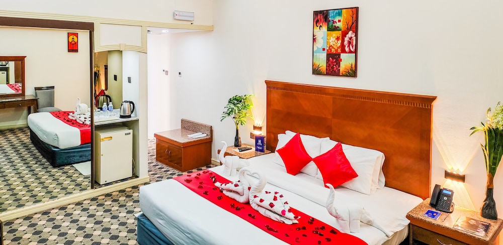 Deluxe Triple Room photo 3