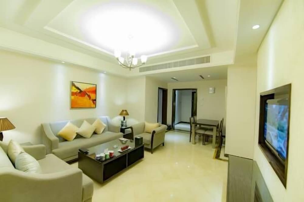 Junior Suite (With 1 Bathroom)