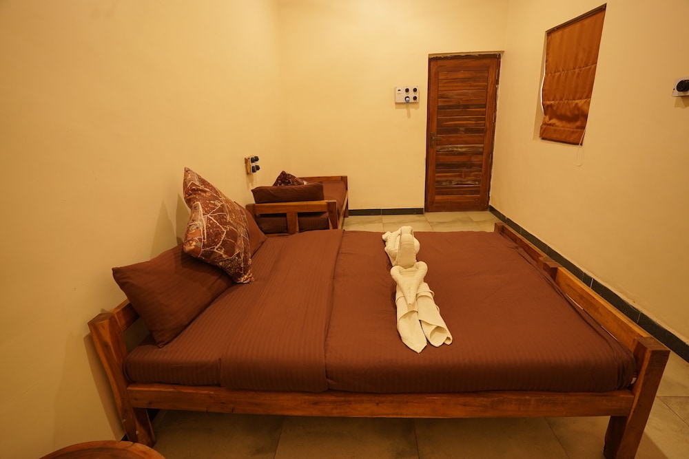 Superior Studio Suite, Garden View