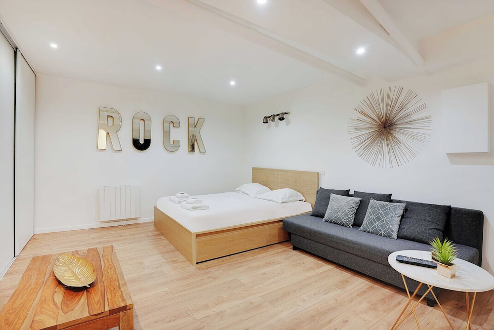 Apartment photo 3