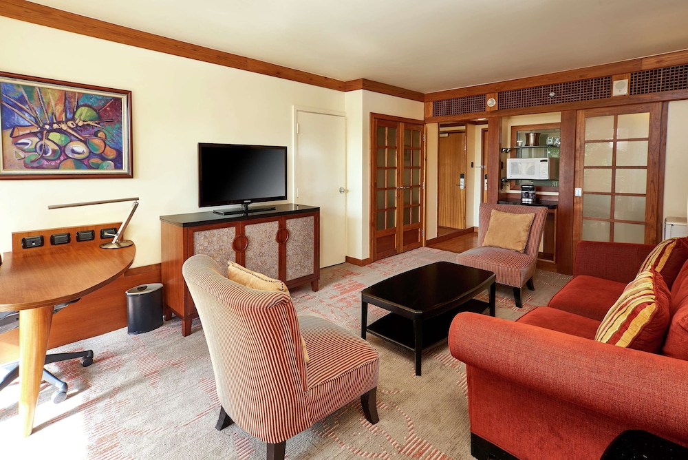 Junior Suite, 1 Bedroom (2 Balconies) - Photo 2