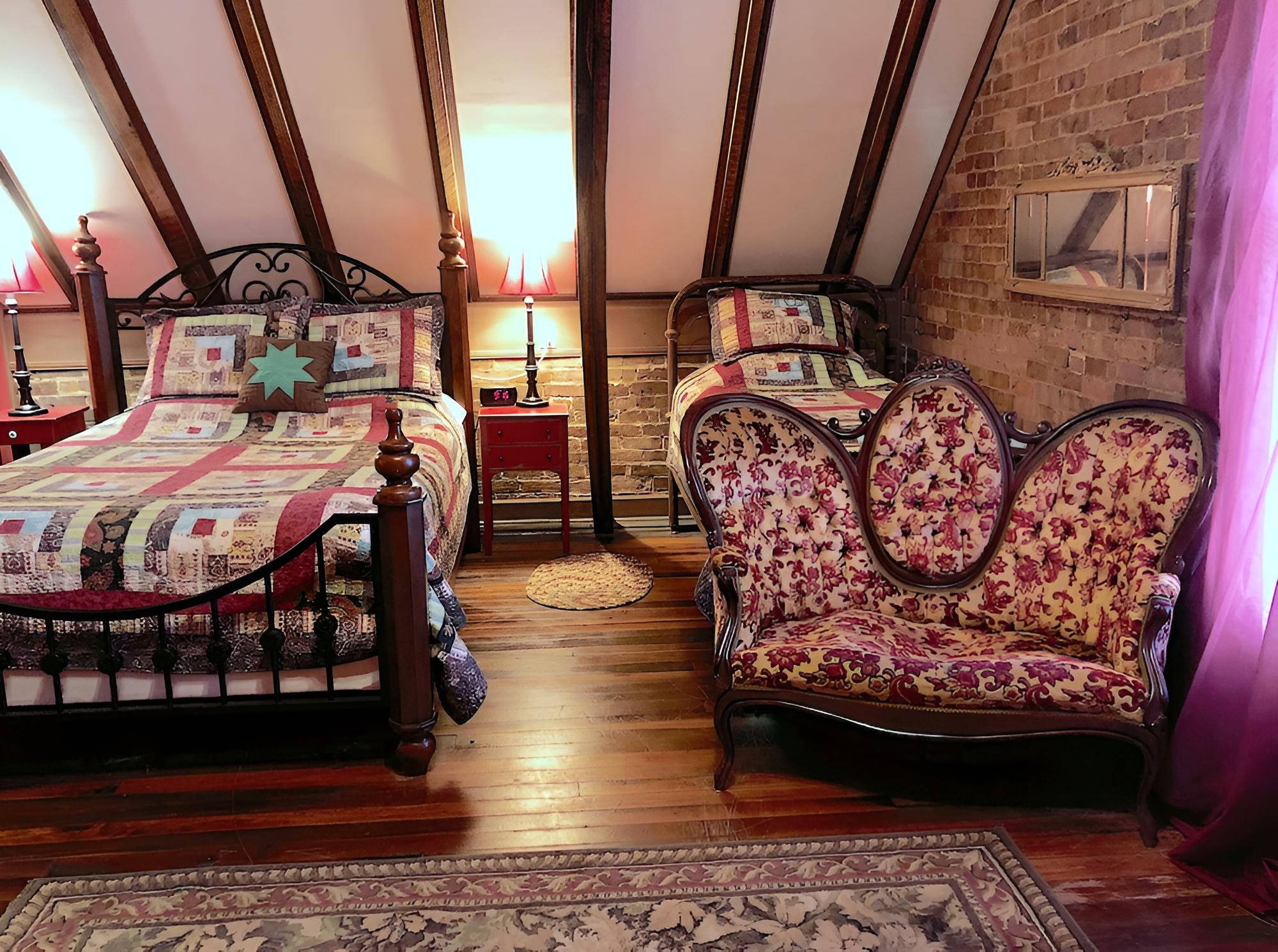 DuPriest Room photo 3