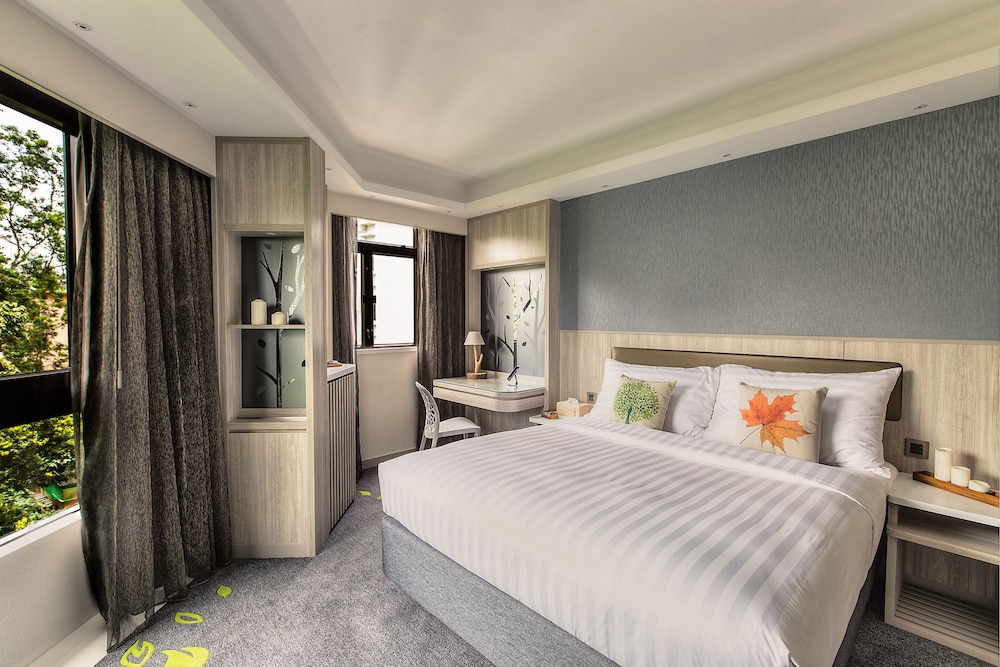 Banyan Room