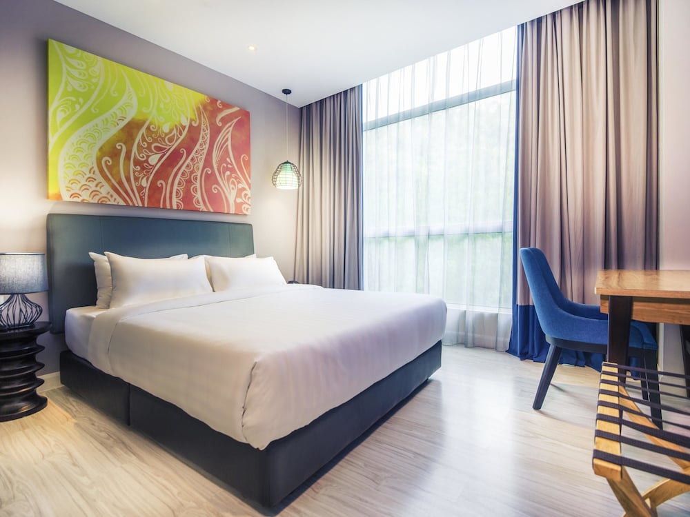 Executive Suite, 1 King Bed photo 2
