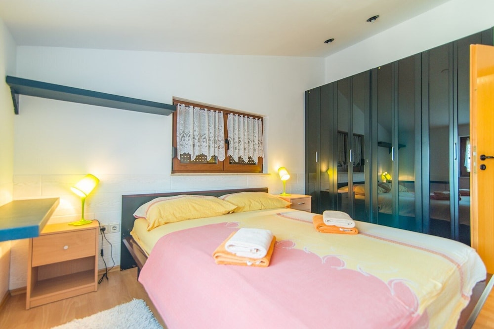 Comfort Apartment, 2 Bedrooms, Terrace