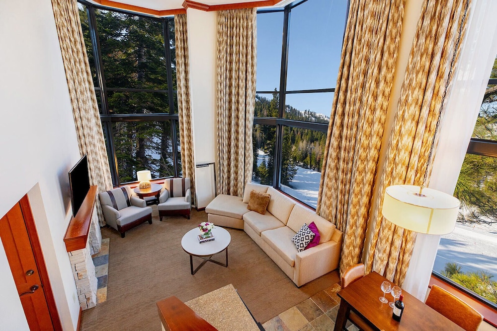 Penthouse, 2 Bedrooms (Suite) - Photo 4