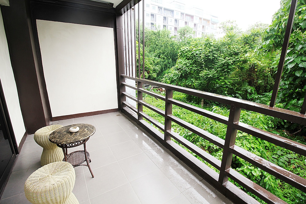 Deluxe Triple Room - Photo 12