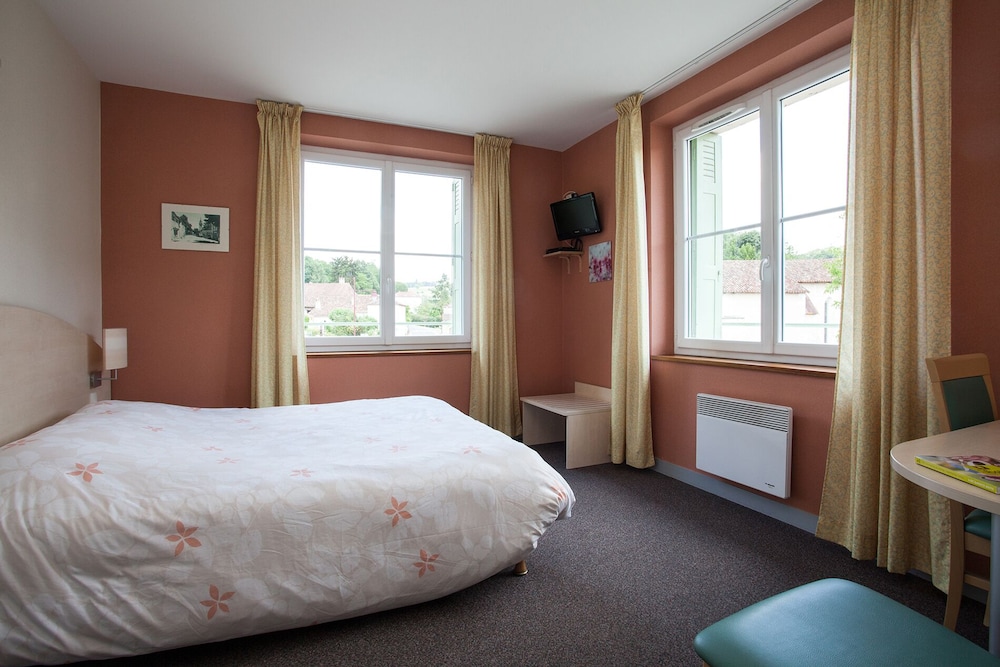 Standard Double Room, City View photo 3