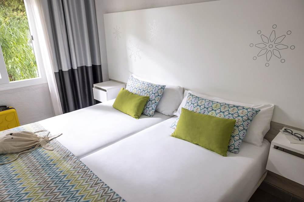 Standard Double Room - Photo 4