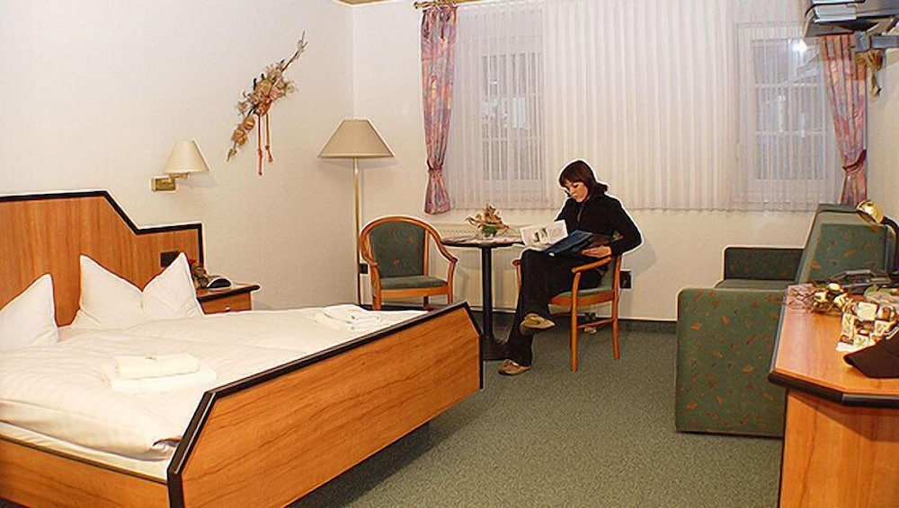 Single Room photo 3
