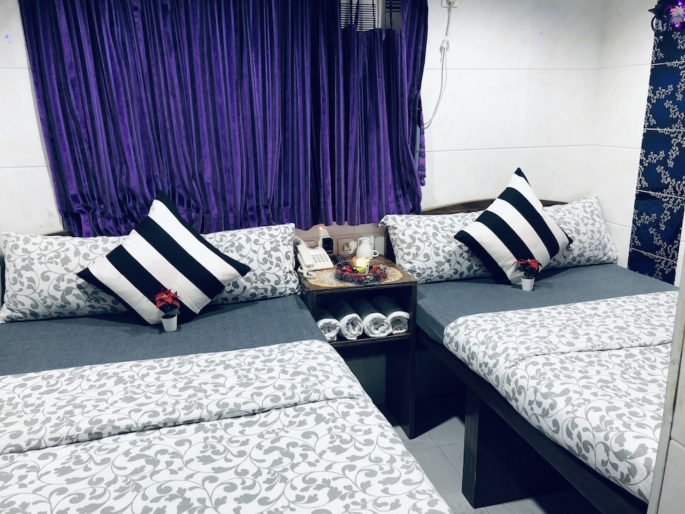 Suite, 2 Bedrooms (8 People) photo 3