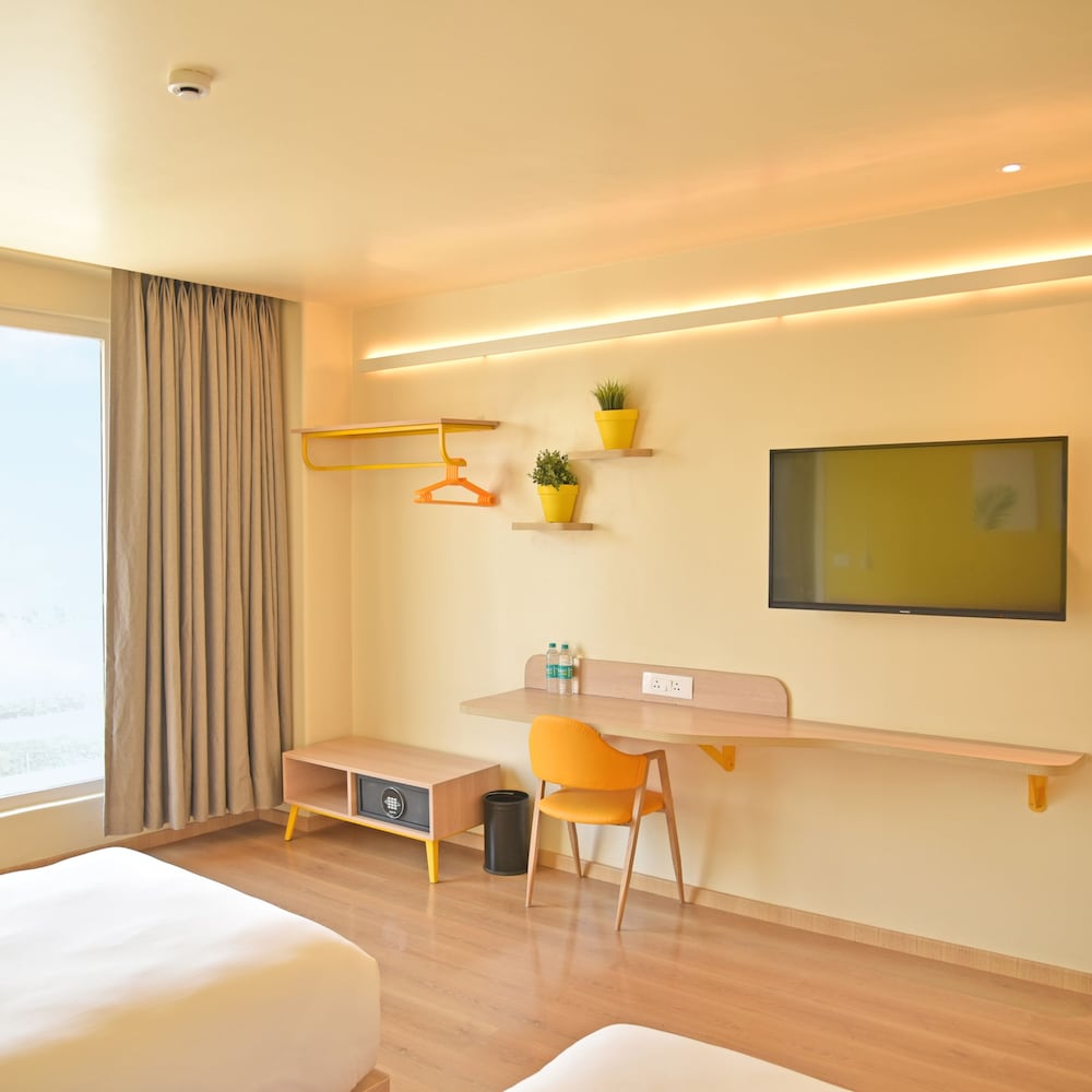 Standard Twin Room - Photo 5