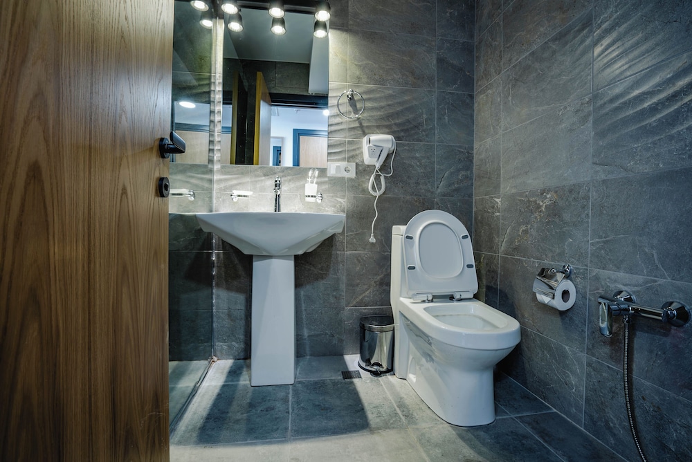 Classic Double or Twin Room - Photo 3