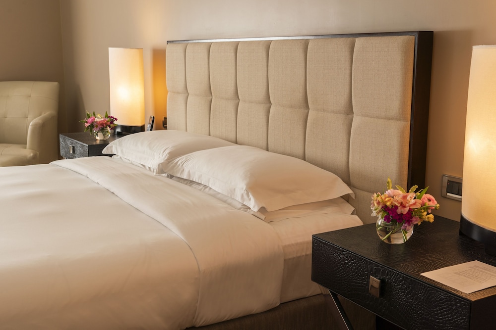 Room, 1 King Bed (Palace)